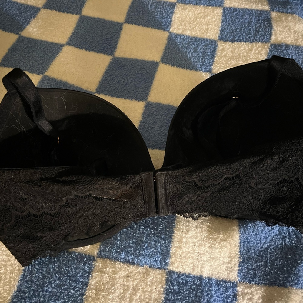 NWOT Victoria’s Secret Demi Angles Push Up Bra Black - Picture 4 of 4